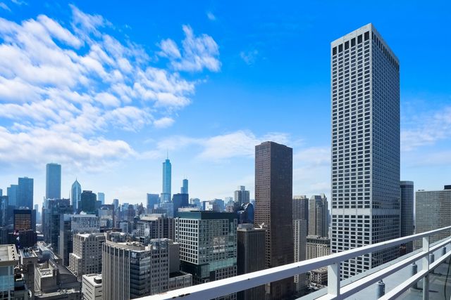 260 E Chestnut Street 2306, Chicago, IL 60611