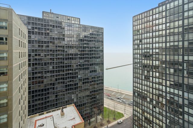 260 E Chestnut Street 2306, Chicago, IL 60611