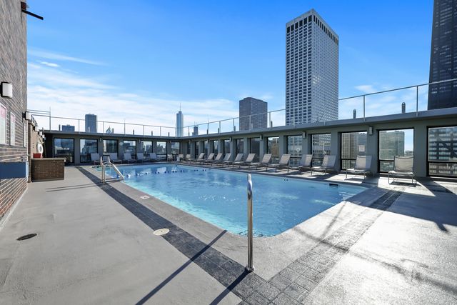 260 E Chestnut Street 2306, Chicago, IL 60611