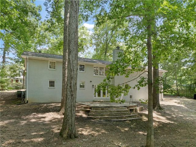 7 Thrushwood Road, Rome, GA 30161