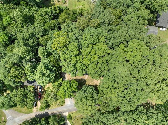 7 Thrushwood Road, Rome, GA 30161