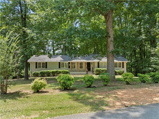 7 Thrushwood Road, Rome, GA 30161