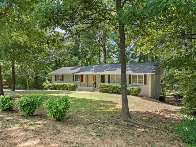 7 Thrushwood Road, Rome, GA 30161