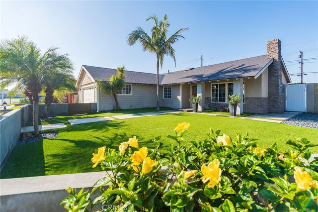 17761 Still Harbor Lane, Huntington Beach, CA 92647