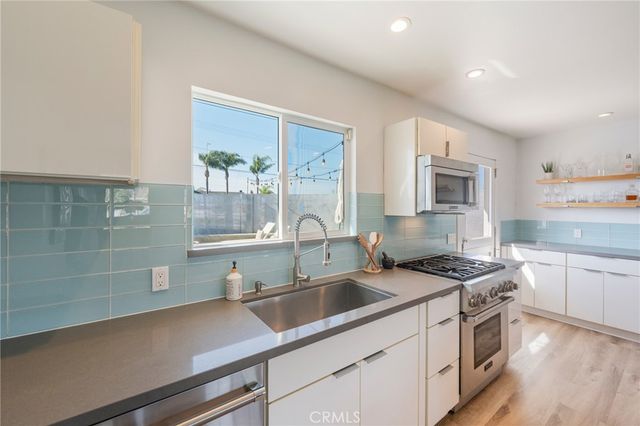 17761 Still Harbor Lane, Huntington Beach, CA 92647