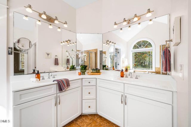 300 Long Meadows Road, Chapel Hill, NC 27516