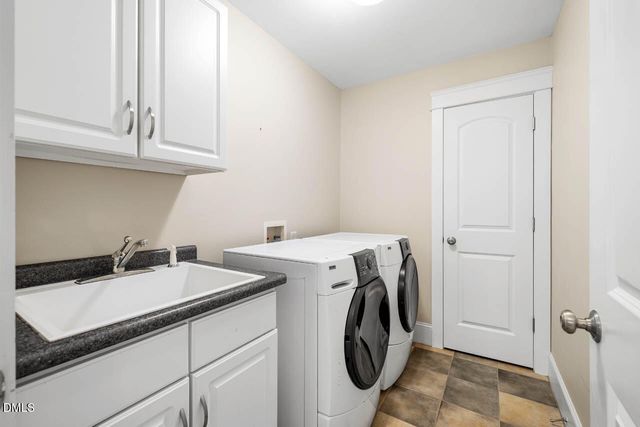 300 Long Meadows Road, Chapel Hill, NC 27516