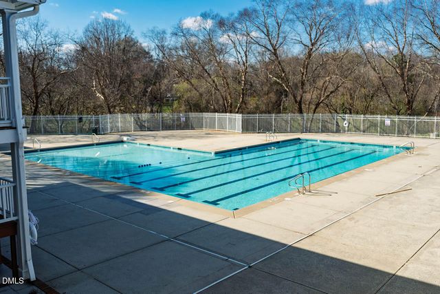 300 Long Meadows Road, Chapel Hill, NC 27516