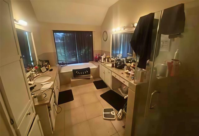 3922 Club Valley Drive, Houston, TX 77082
