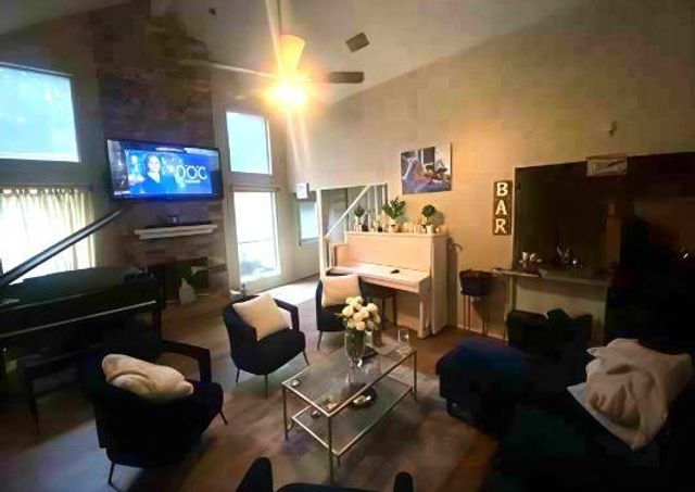 3922 Club Valley Drive, Houston, TX 77082