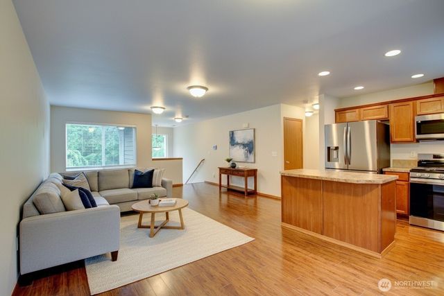 2327 107th Avenue SE, Lake Stevens, WA 98258