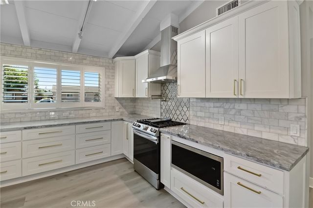 2447 Clarke, Fullerton, CA 92831