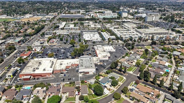 2447 Clarke, Fullerton, CA 92831