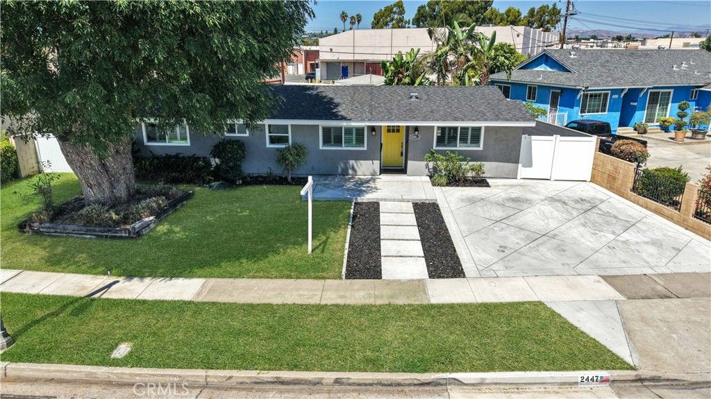 2447 Clarke, Fullerton, CA 92831