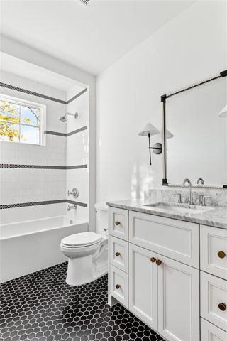 9826 Mixon Drive, Dallas, TX 75220