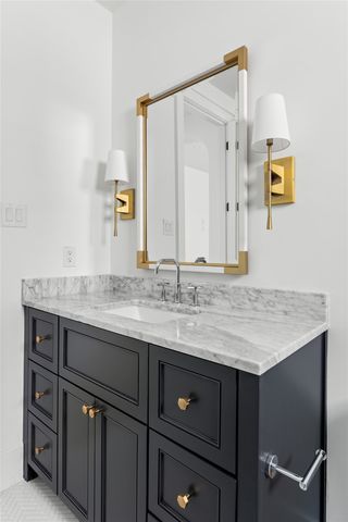 9826 Mixon Drive, Dallas, TX 75220