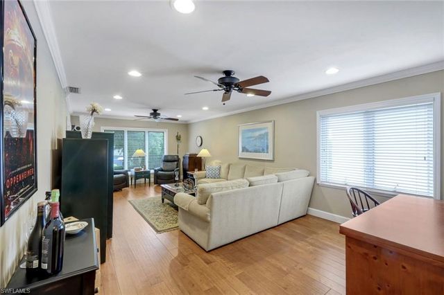 240 Palm River BLVD # C202, Naples, FL 34110