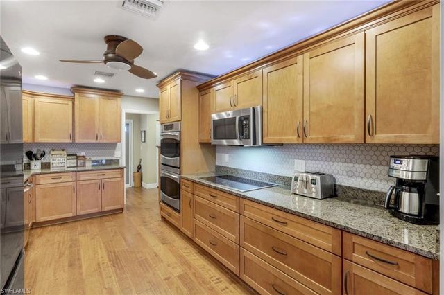 240 Palm River BLVD # C202, Naples, FL 34110