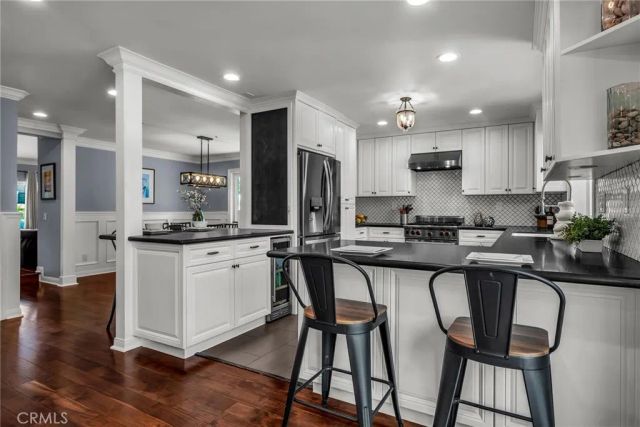 7015 Castle Peak Drive, West Hills, CA 91307
