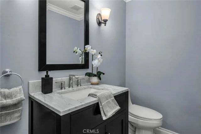 7015 Castle Peak Drive, West Hills, CA 91307