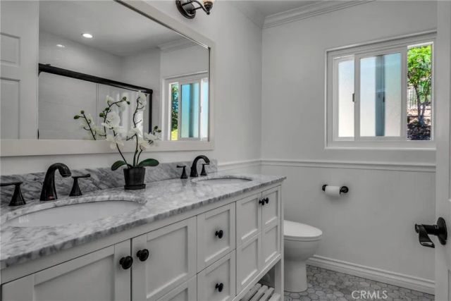 7015 Castle Peak Drive, West Hills, CA 91307