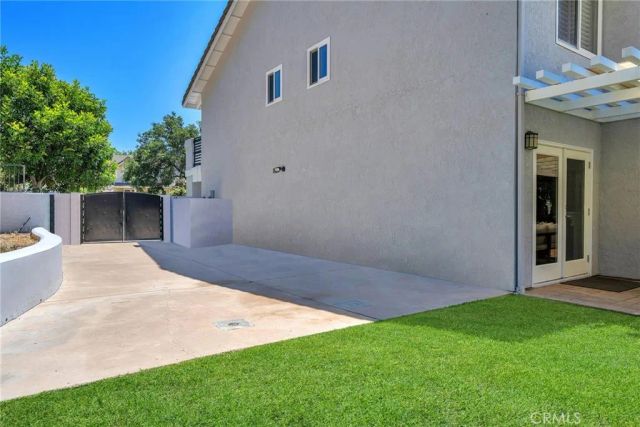 7015 Castle Peak Drive, West Hills, CA 91307