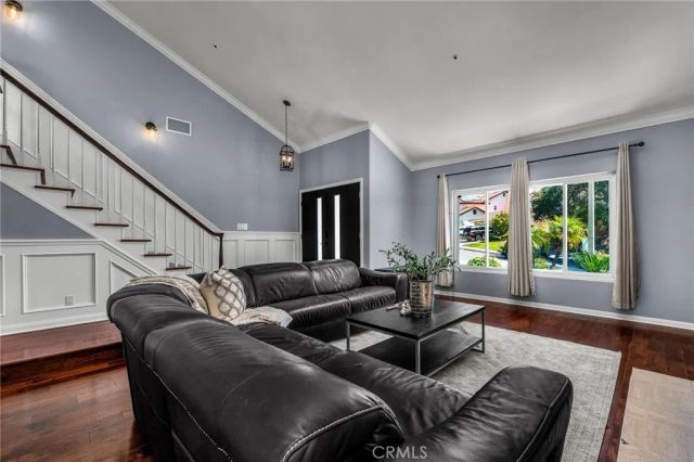 7015 Castle Peak Drive, West Hills, CA 91307