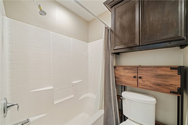 2706 Lake Rhapsody Dr, Corpus Christi, TX 78414