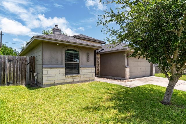 2706 Lake Rhapsody Dr, Corpus Christi, TX 78414
