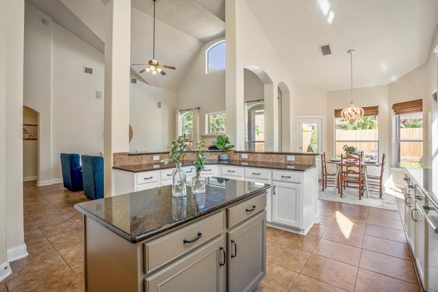 22722 Wixford Lane, Tomball, TX 77375