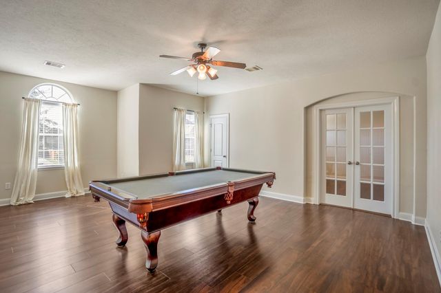 22722 Wixford Lane, Tomball, TX 77375