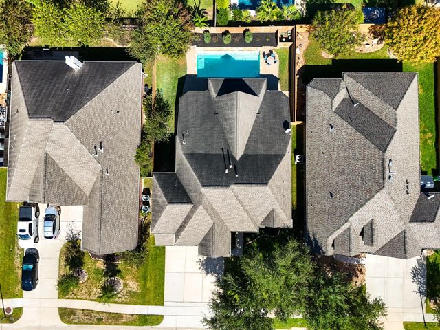 22722 Wixford Lane, Tomball, TX 77375