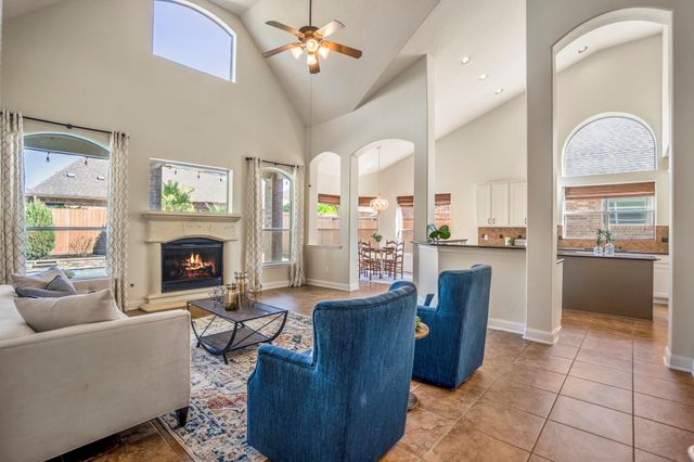 22722 Wixford Lane, Tomball, TX 77375