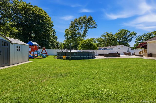 214 Pleasant Street, Ronkonkoma, NY 11779
