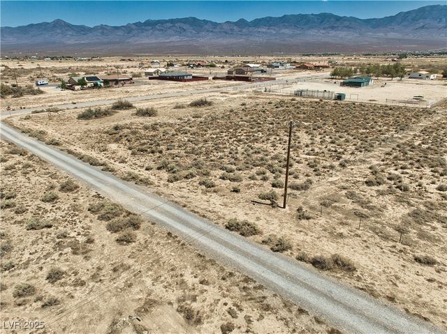 1711 West Avellaneda Street, Pahrump, NV 89060