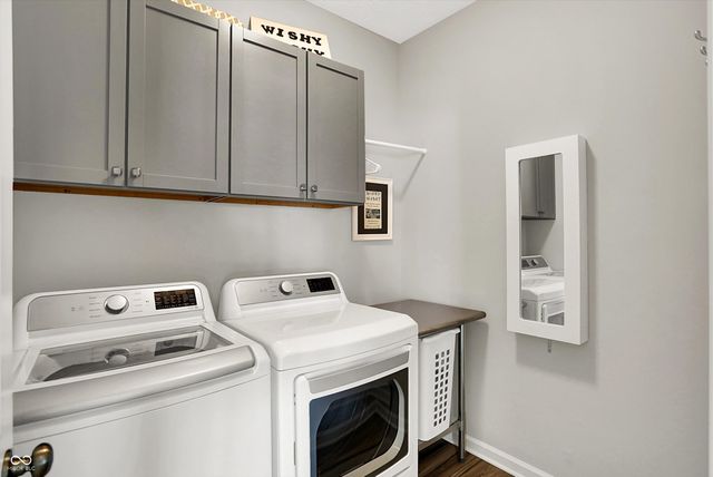 2250 Somerset Drive, Franklin, IN 46131