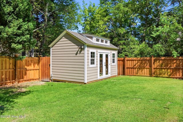 107 River Court, Wilmington, NC 28412