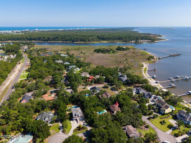 107 River Court, Wilmington, NC 28412