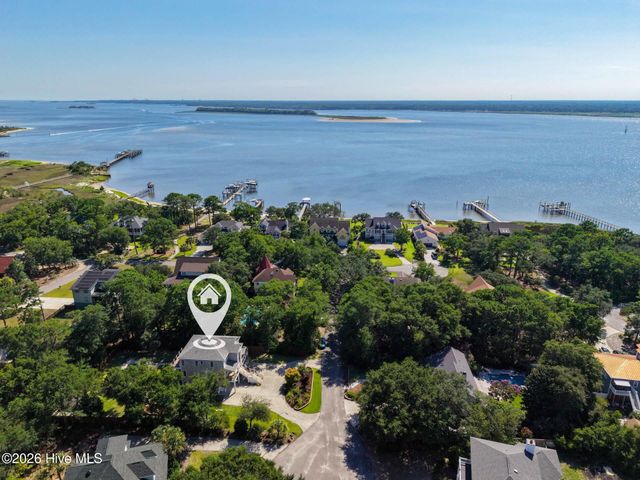 107 River Court, Wilmington, NC 28412