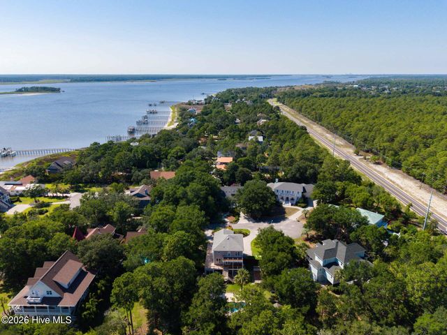 107 River Court, Wilmington, NC 28412
