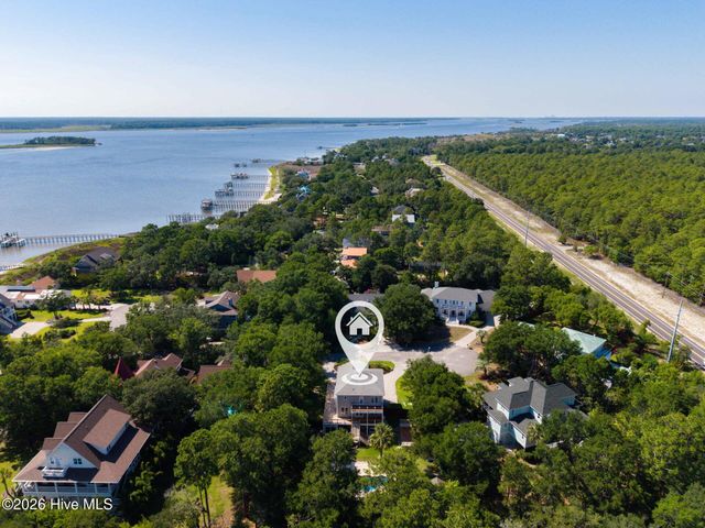 107 River Court, Wilmington, NC 28412