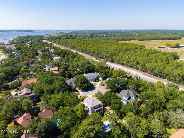 107 River Court, Wilmington, NC 28412
