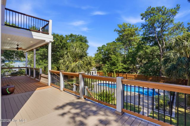 107 River Court, Wilmington, NC 28412