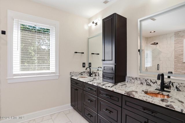 107 River Court, Wilmington, NC 28412