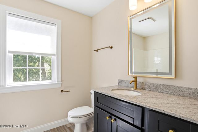107 River Court, Wilmington, NC 28412