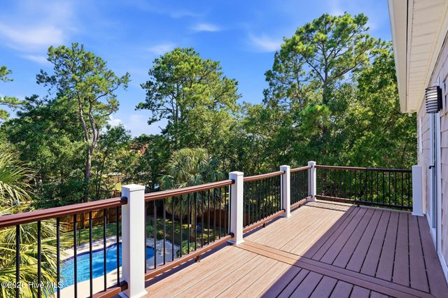 107 River Court, Wilmington, NC 28412