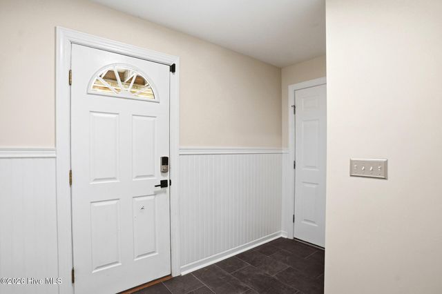 107 River Court, Wilmington, NC 28412