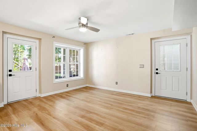 107 River Court, Wilmington, NC 28412