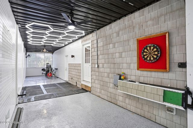 107 River Court, Wilmington, NC 28412