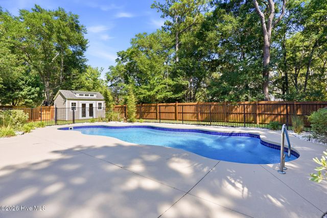 107 River Court, Wilmington, NC 28412